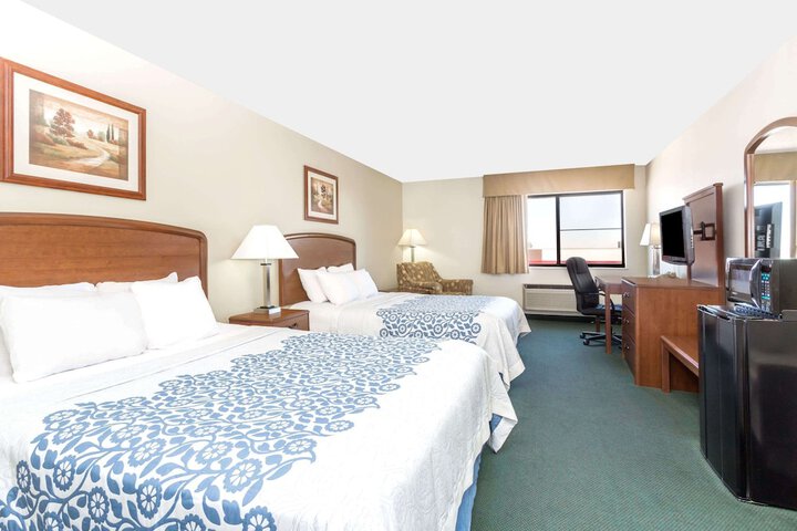 Room 11 of 13