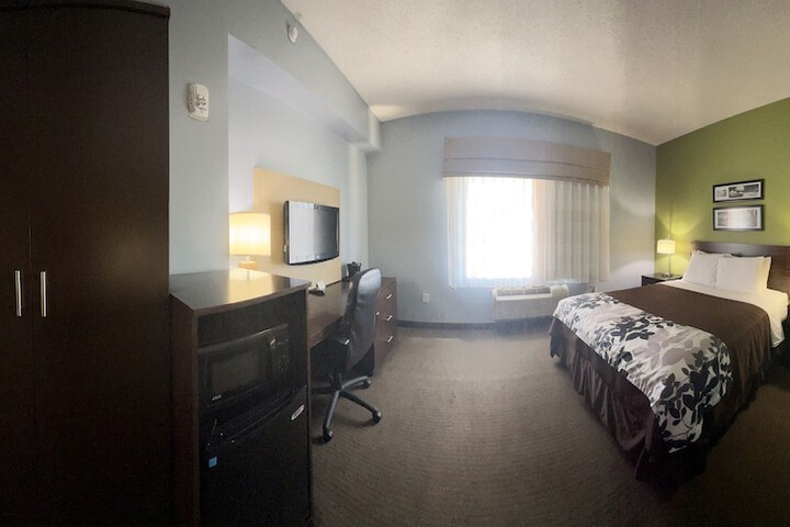 Room 18 of 64