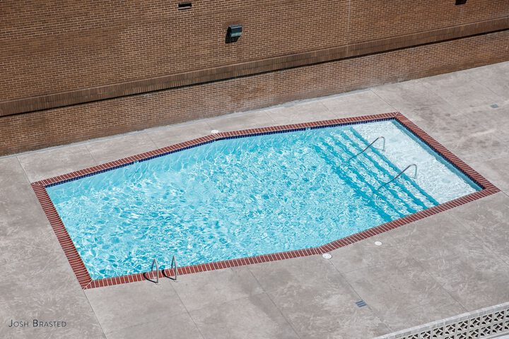 Pool 4 of 29