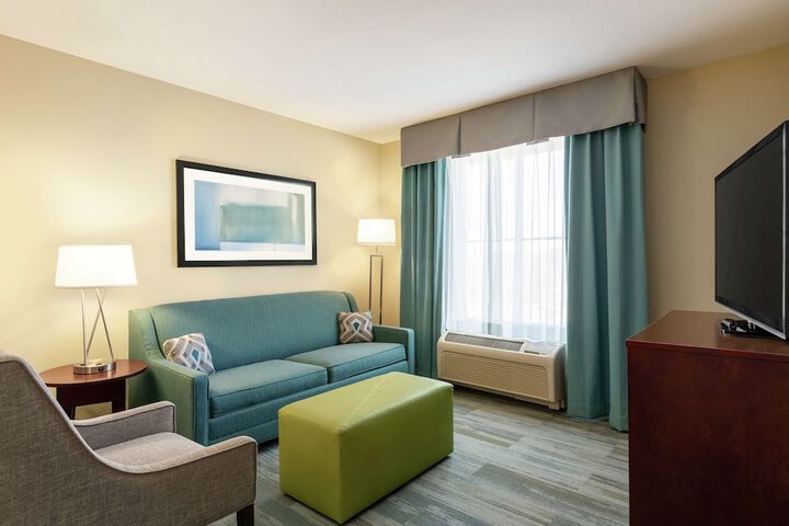 Room 21 of 35