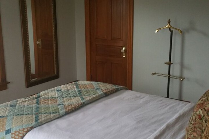 Room 40 of 66