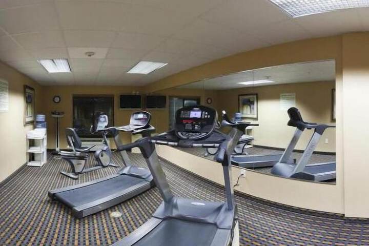 Health and Fitness 32 of 34
