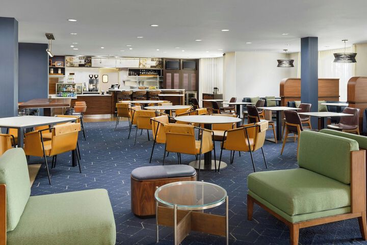 Courtyard by Marriott Salinas Monterey