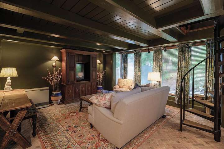 Addison Choate Inn