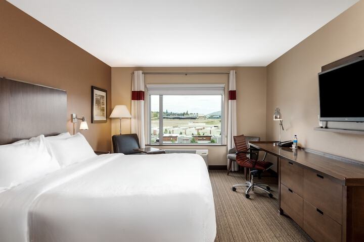 Four Points by Sheraton Kelowna Airport