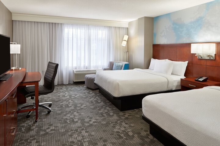 Room 21 of 36