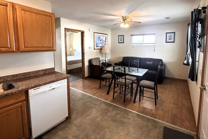 Room 73 of 299