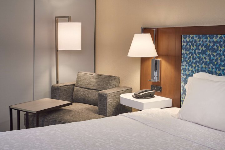 Hampton Inn by Hilton Harrisburg West