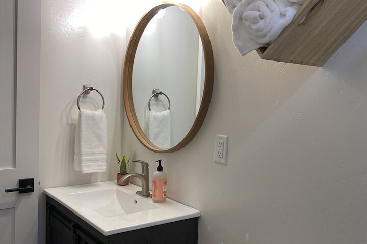 Room 11 of 26