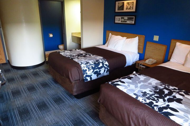 Room 17 of 53