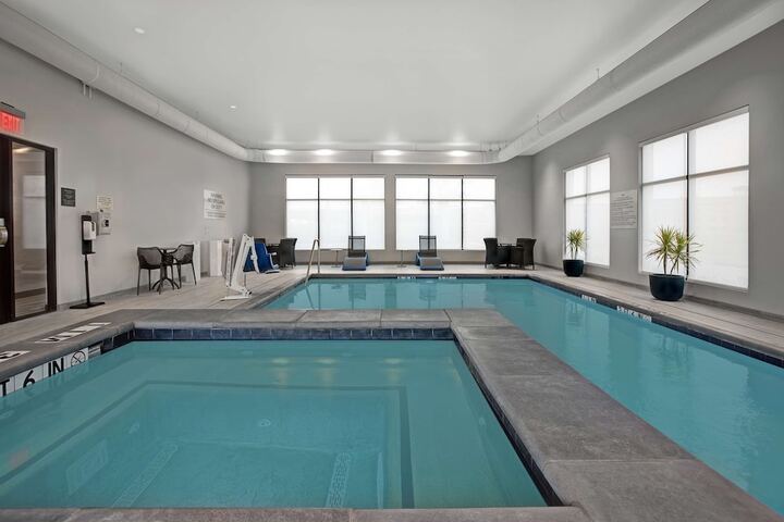 Pool 7 of 45