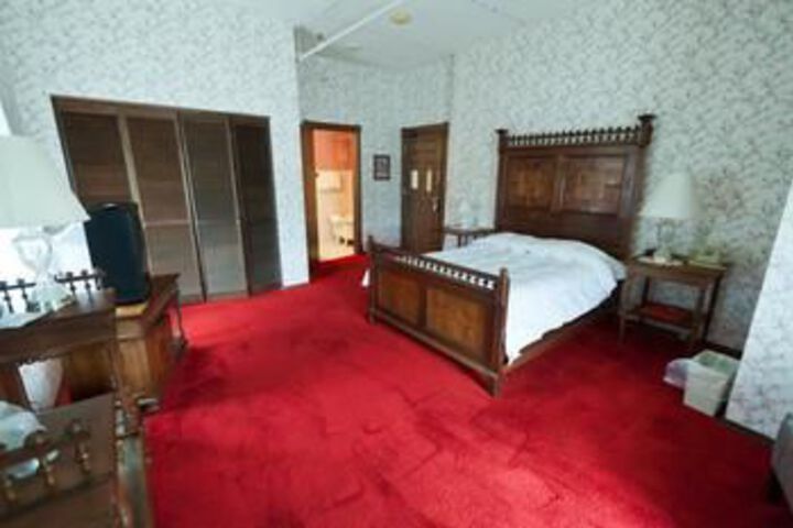 Historic Calumet Inn