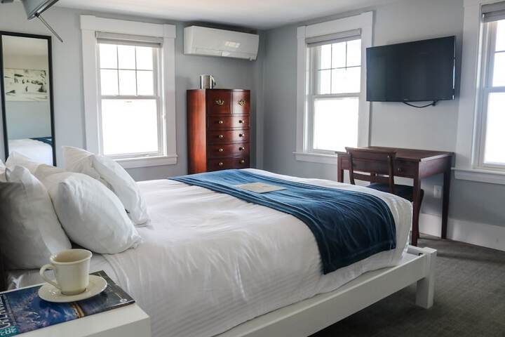 Emerson Inn