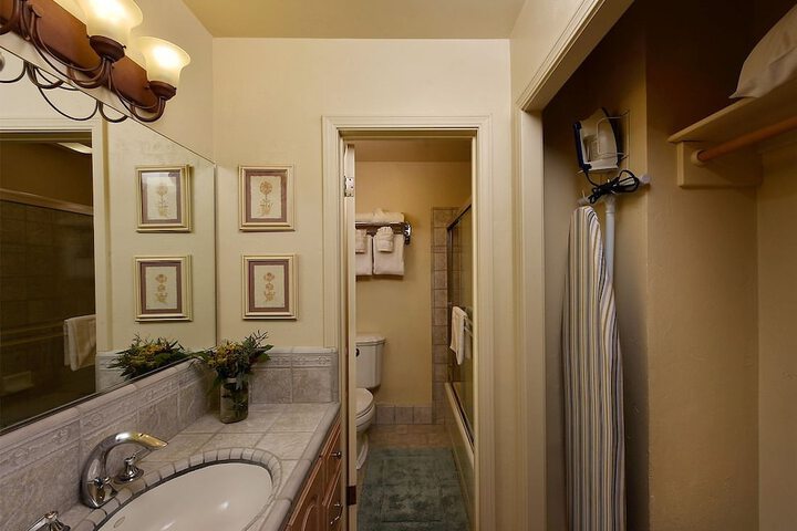 Room 26 of 53
