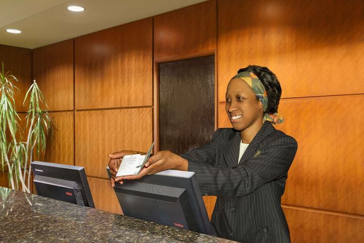 Embassy Suites Hotel Winston-Salem