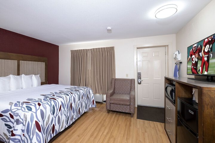 Room 30 of 37