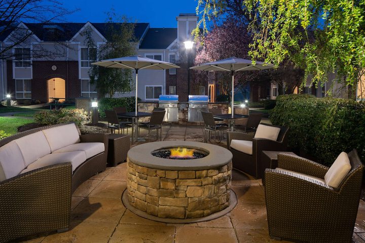 Terrace/Patio 24 of 25