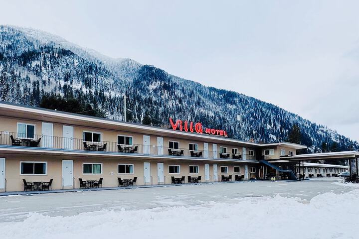 Hotel 18 of 153