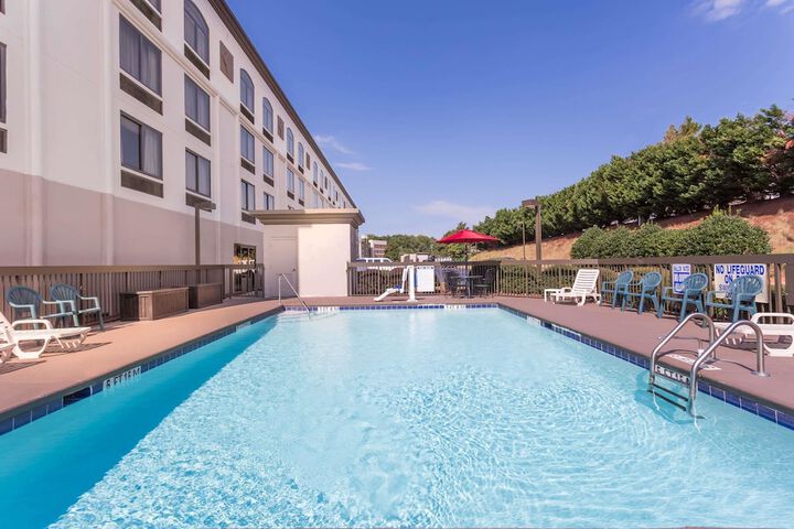Pool 2 of 28
