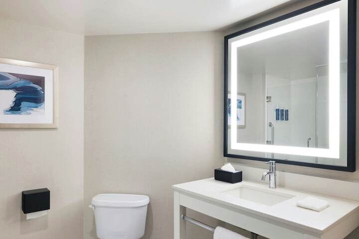 Four Points by Sheraton Halifax