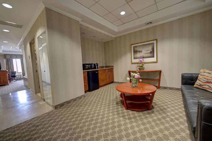 Room 21 of 49