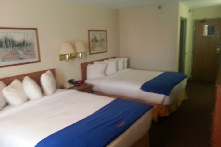 Room 12 of 43