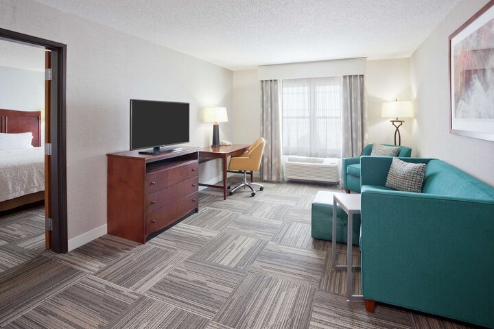 Room 19 of 62