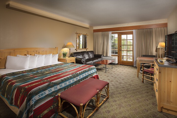 Heathman Lodge