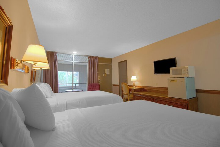 Room 37 of 65