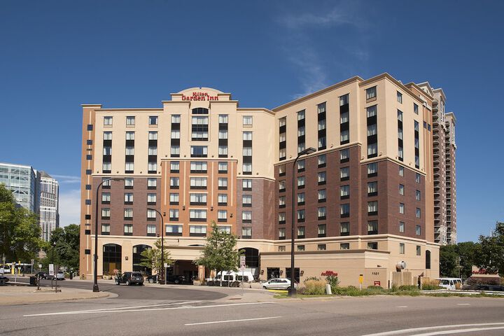 Hotel 2 of 54