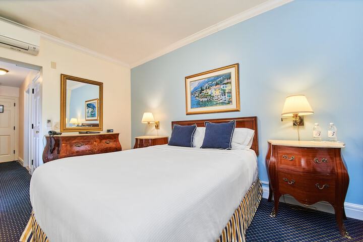 Room 22 of 50