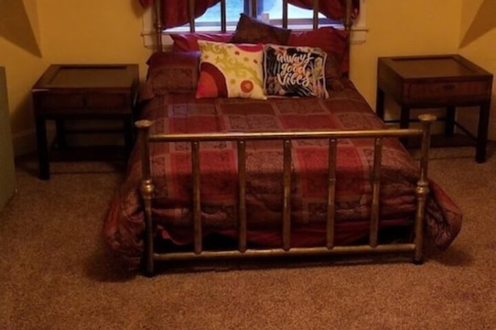 Room 55 of 74