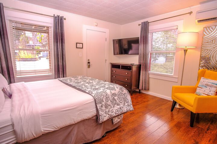 Room 47 of 64