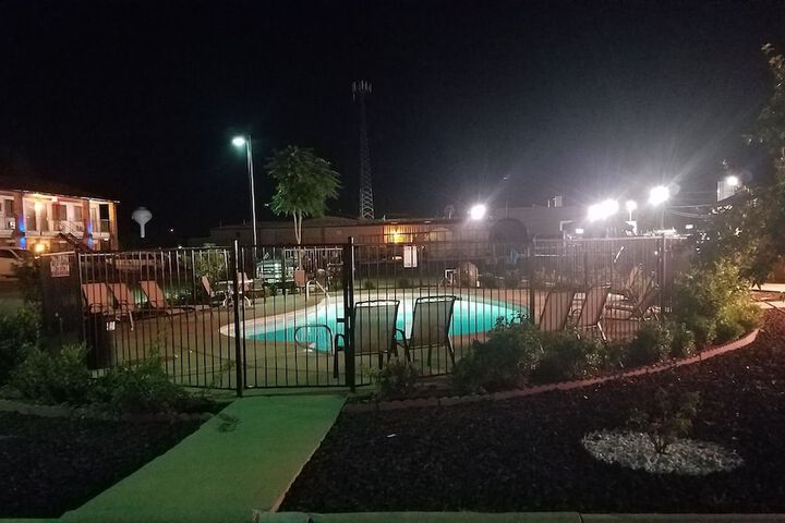 Pool 4 of 31
