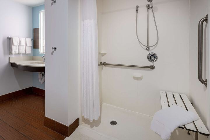 Hilton Garden Inn Roanoke