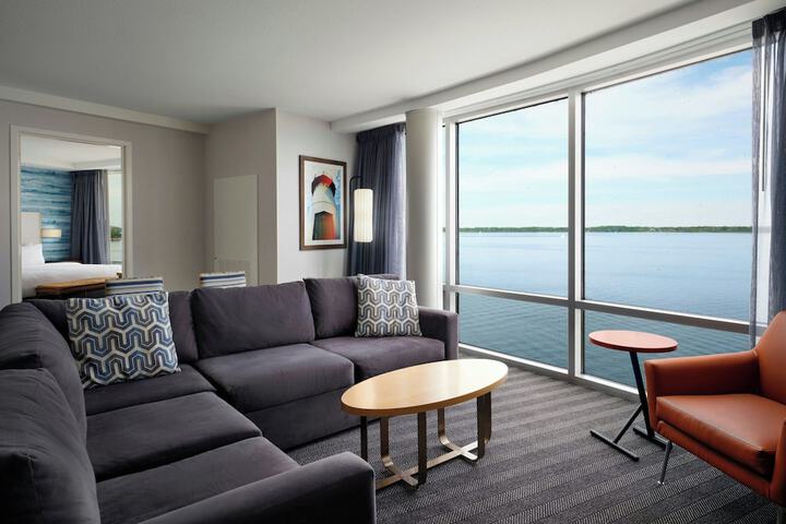 Courtyard by Marriott Erie Bayfront