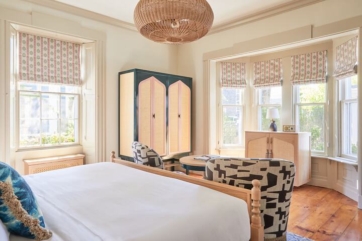 Faraway Nantucket