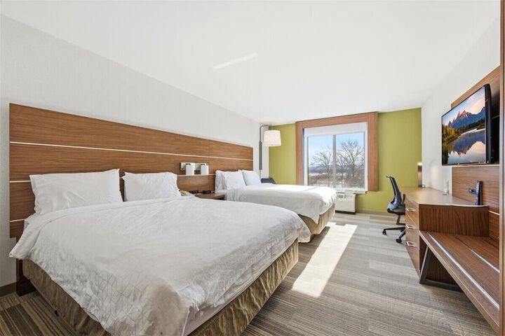 Holiday Inn Express & Suites Bethlehem Arpt-Allentown Area