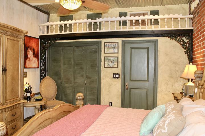 Room 17 of 56