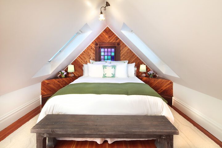 Room 16 of 53