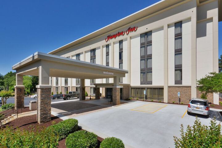 Hotel 3 of 33