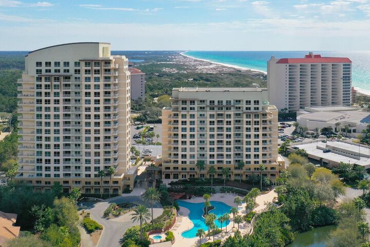 Hotel 4 of 43