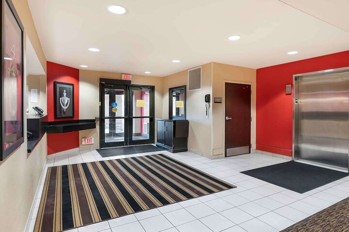 Hotel Interior 11 of 29