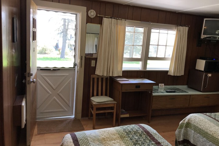 Room 40 of 61