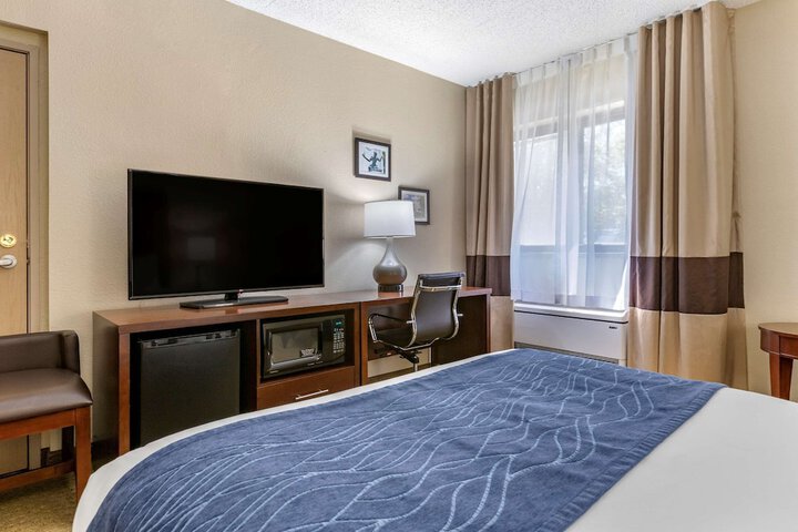 Room 17 of 62
