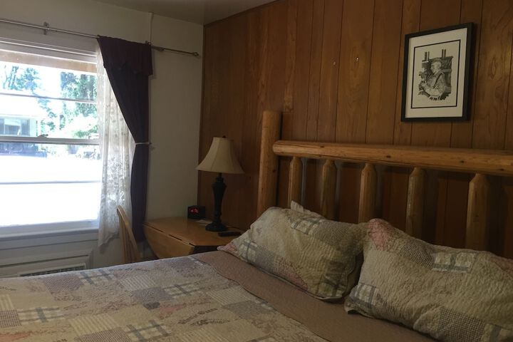 Room 74 of 105
