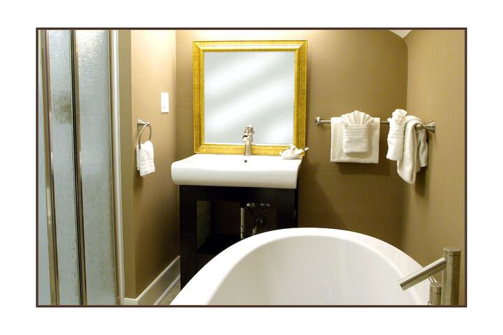 Room 33 of 56