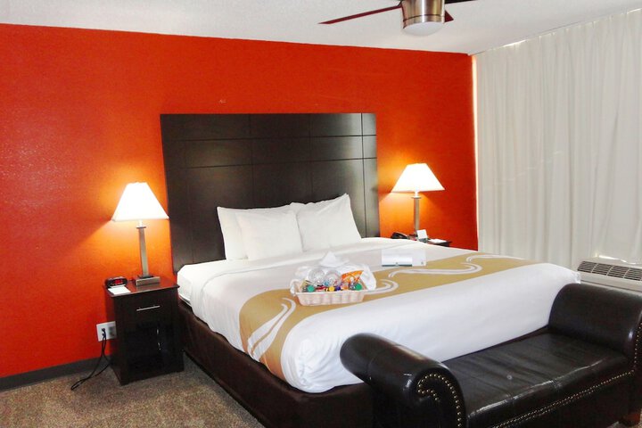 Quality Inn Pasadena - Houston East
