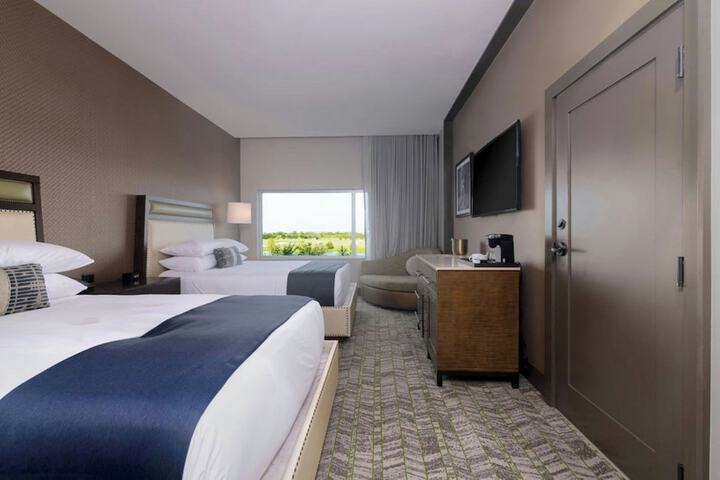 The Stella Hotel Autograph Collection