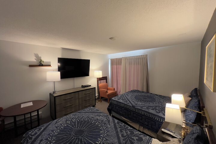 Room 44 of 59
